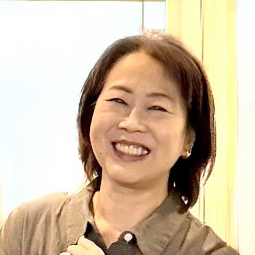 稲村久美子